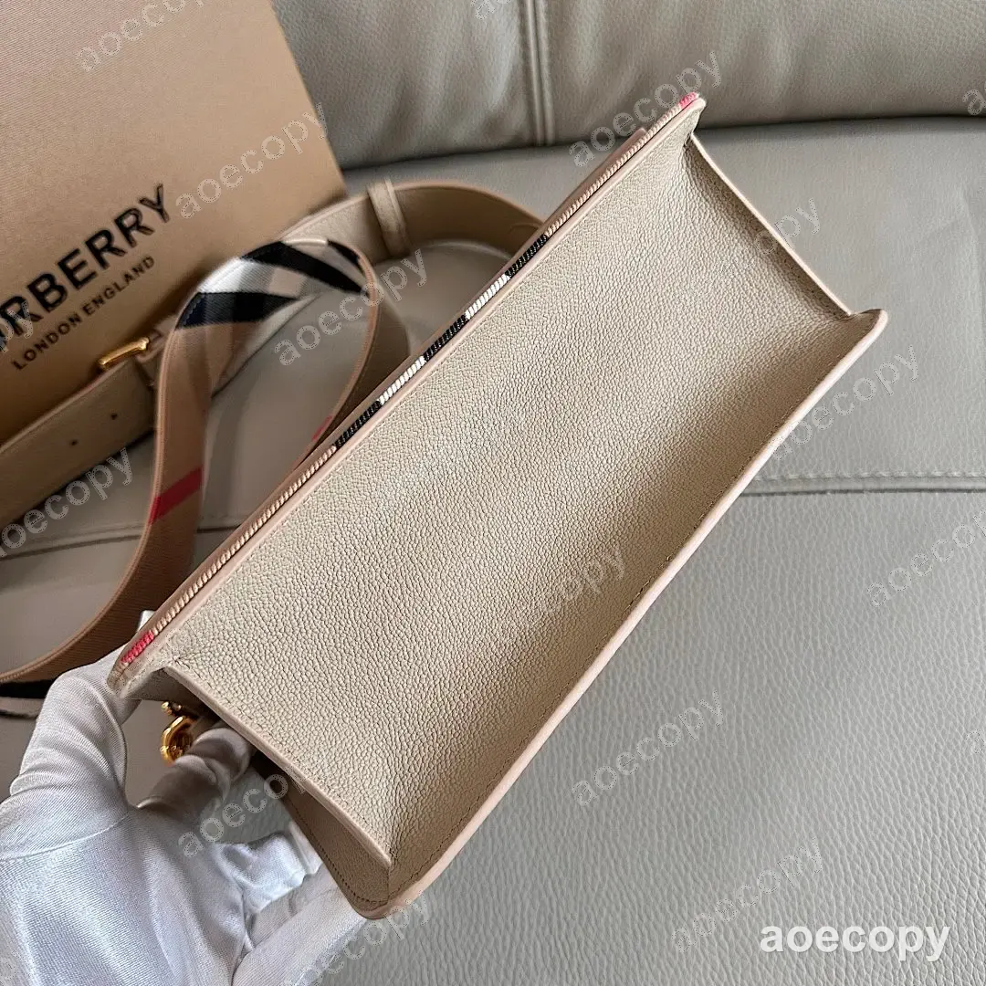 激安 バーバリー バッグ N級品 0098D77D No.0175