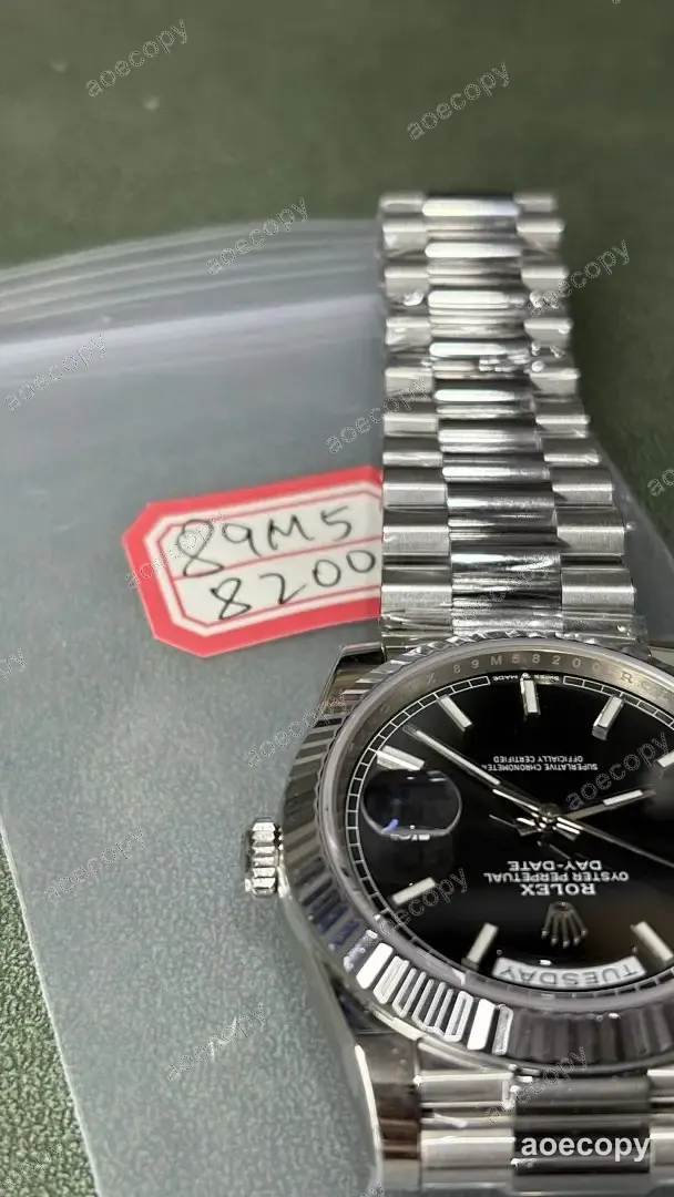 新作 ロレックス デイデイト ブラック ウォッチ N級品 89M58200 No.0177