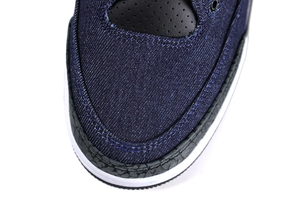 Levis x Jordan 3 Retro Indigo Front Top View Detail