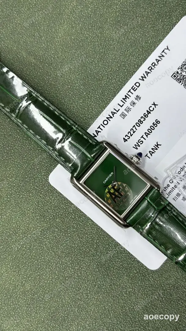 人気モデル カルティエ タンク グリーン ウォッチ N級品 No.0147