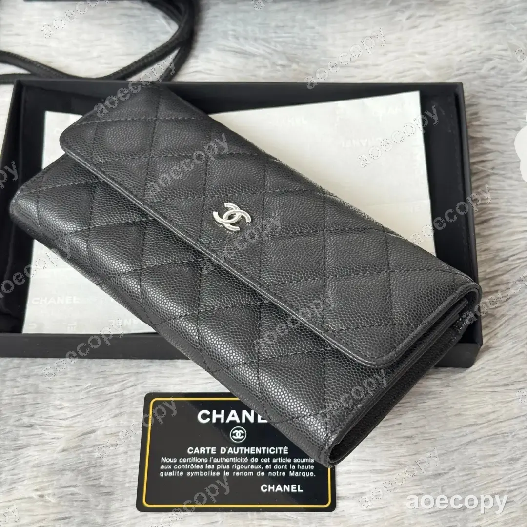 可愛い シャネル クラシック フラップ グレインレザー ロングウォレット 偽物 No.0078