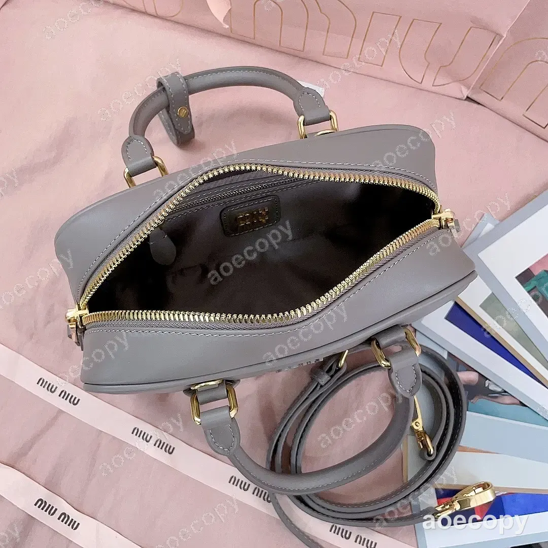 大人気★ ミュウミュウ バッグ N級品 No.0140