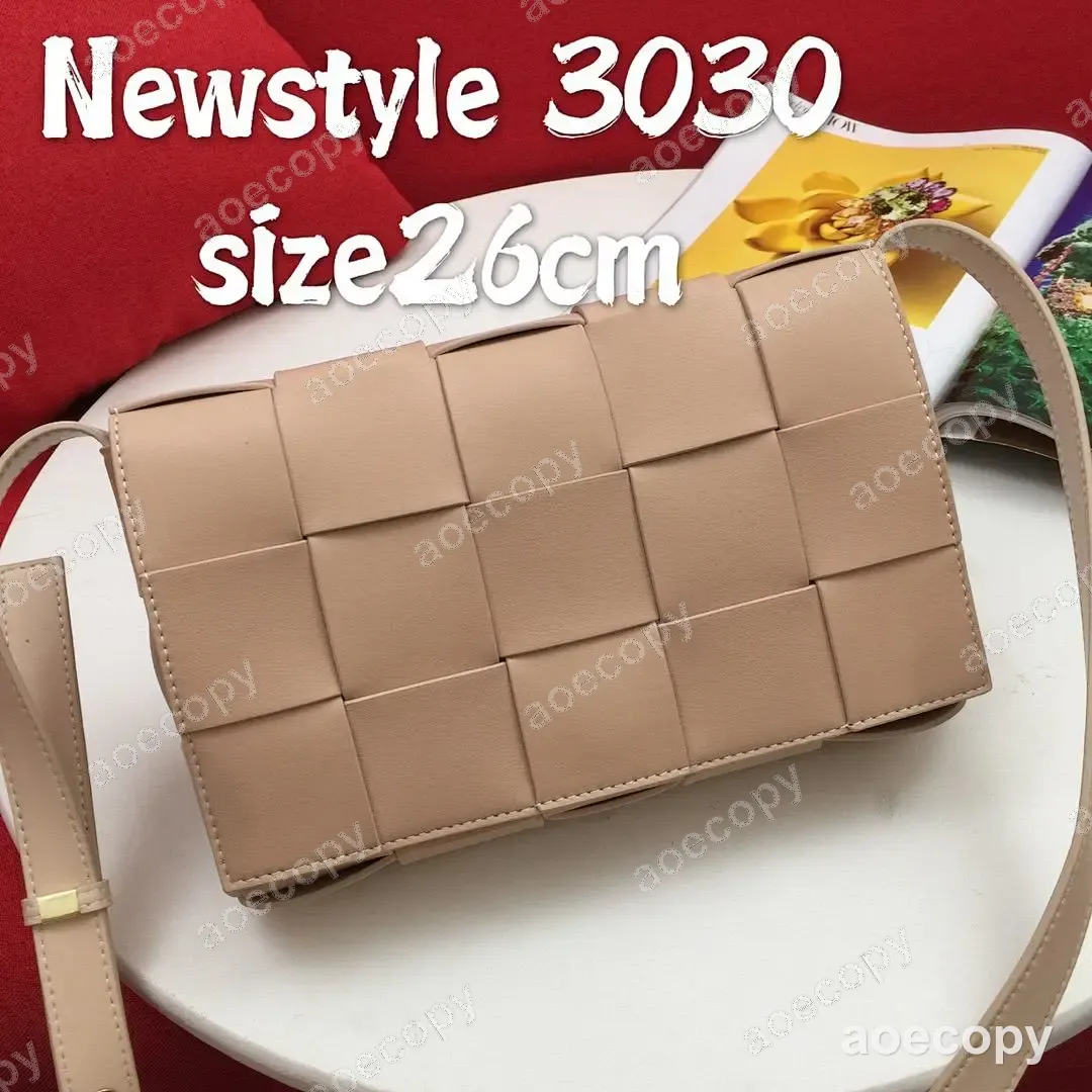 大人気★ バーバリー カセット バッグ スーパーコピー CPG601280 No.0021