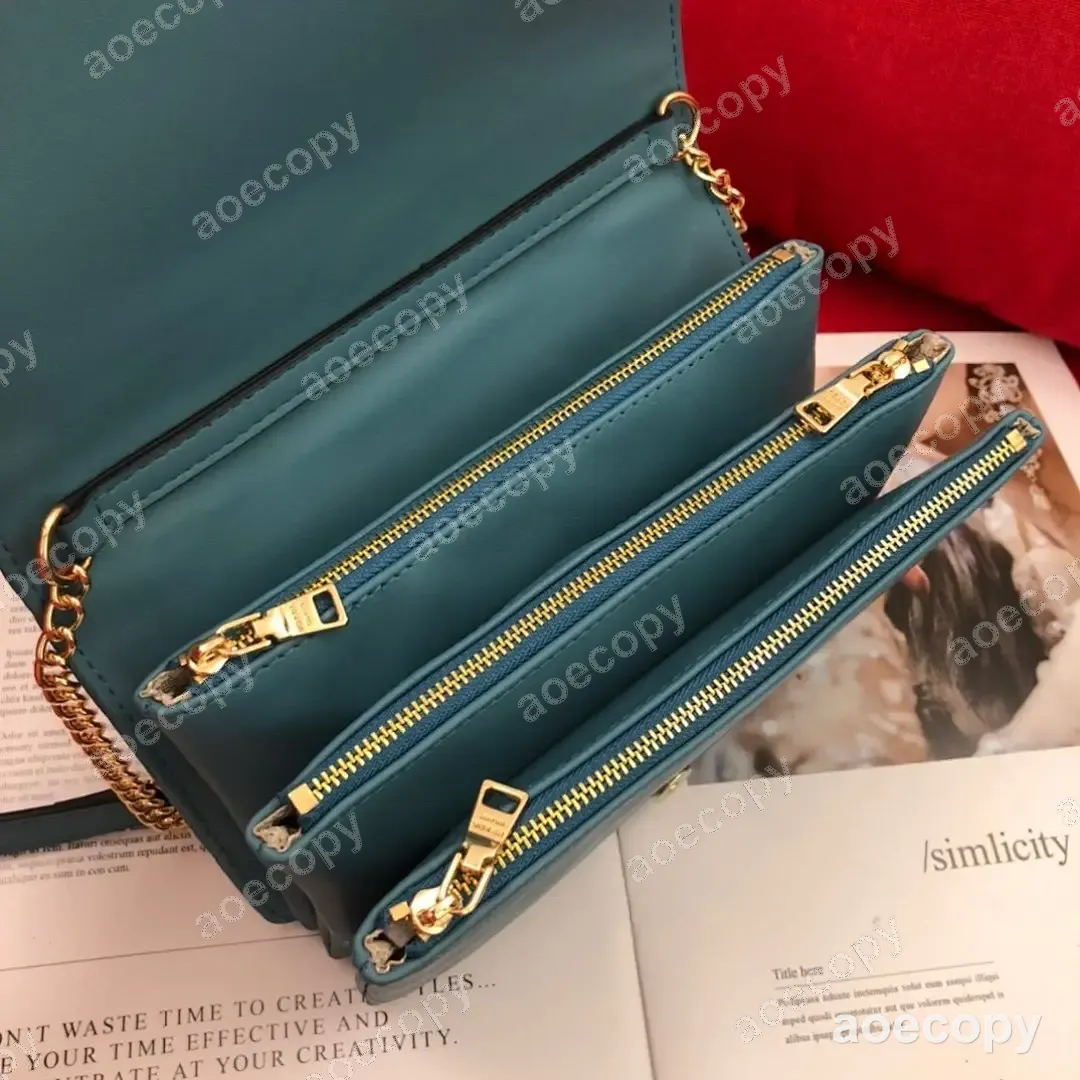 大人気★ プラダ バッグ N級品 21-14 No.0521