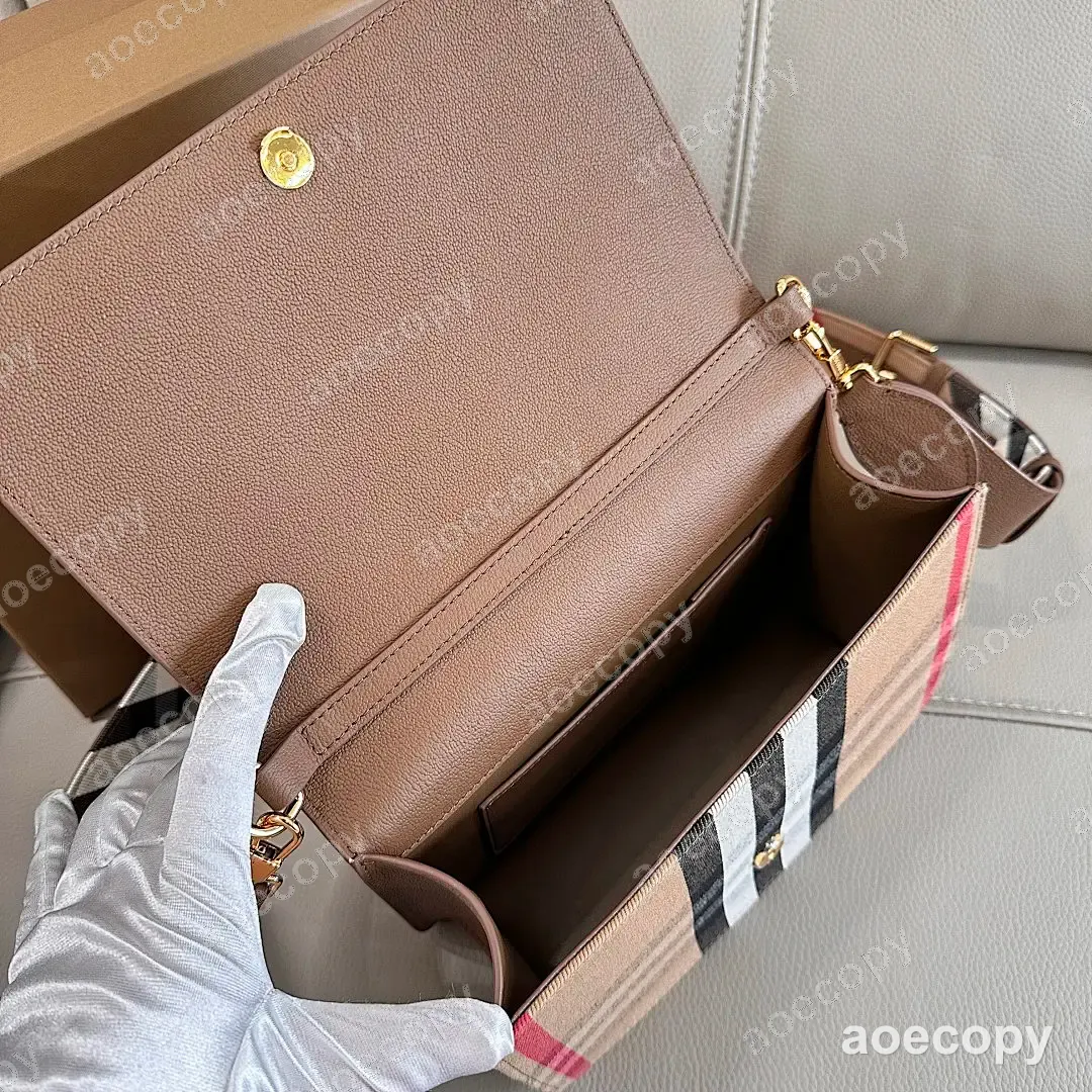 人気新作 バーバリー バッグ N級品 0101A728 No.0173
