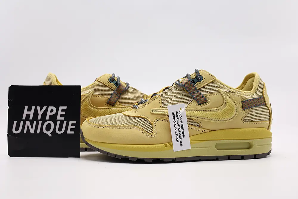 Travis Scott Air Max 1 “Saturn Gold”