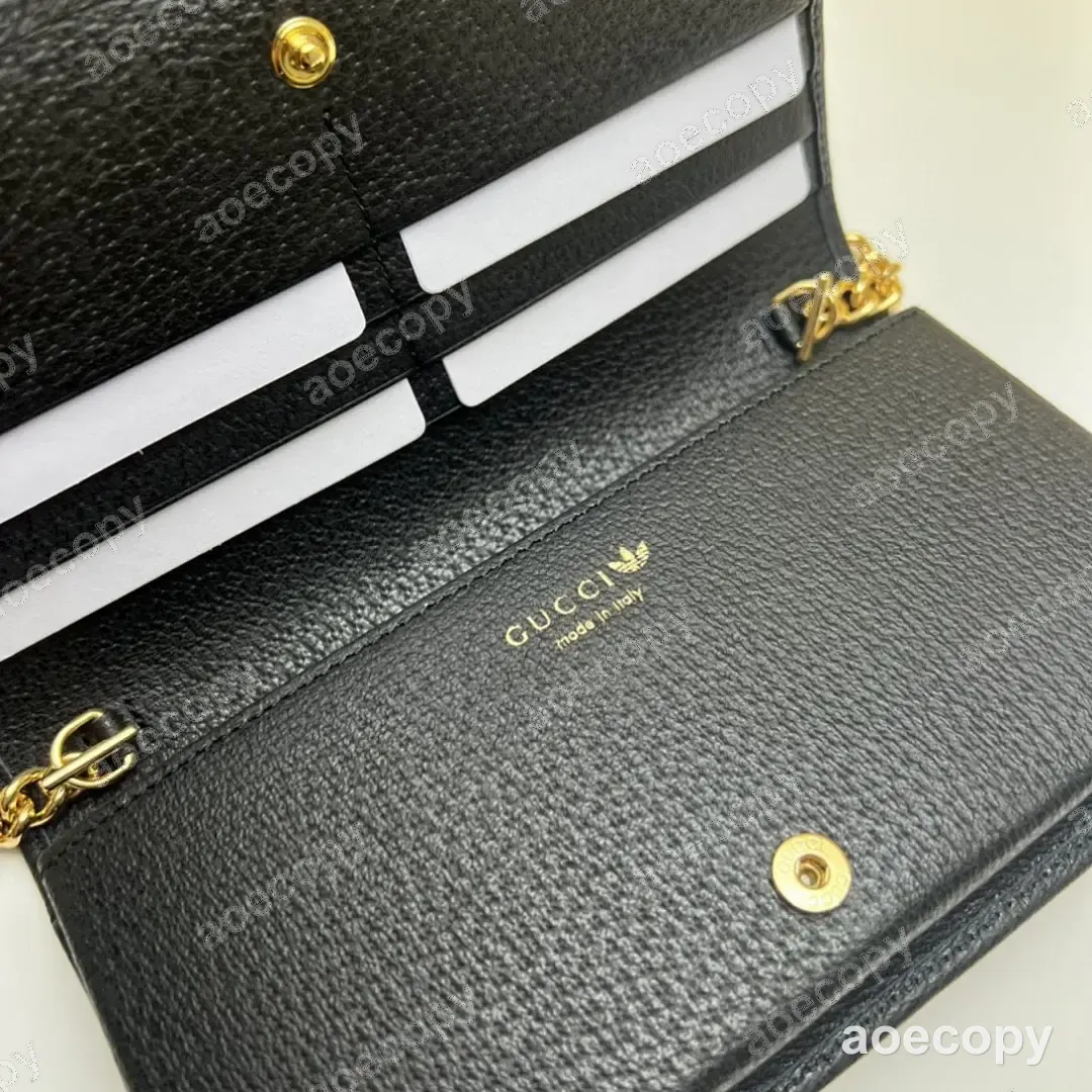 大人気★ グッチ チェーン チェーンウォレット N級品 621892AD No.0242