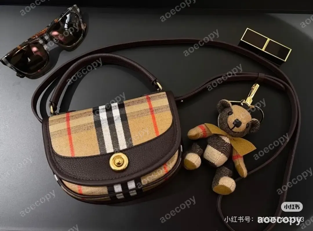 可愛い バーバリー バッグ N級品 0267BCA5 No.0336