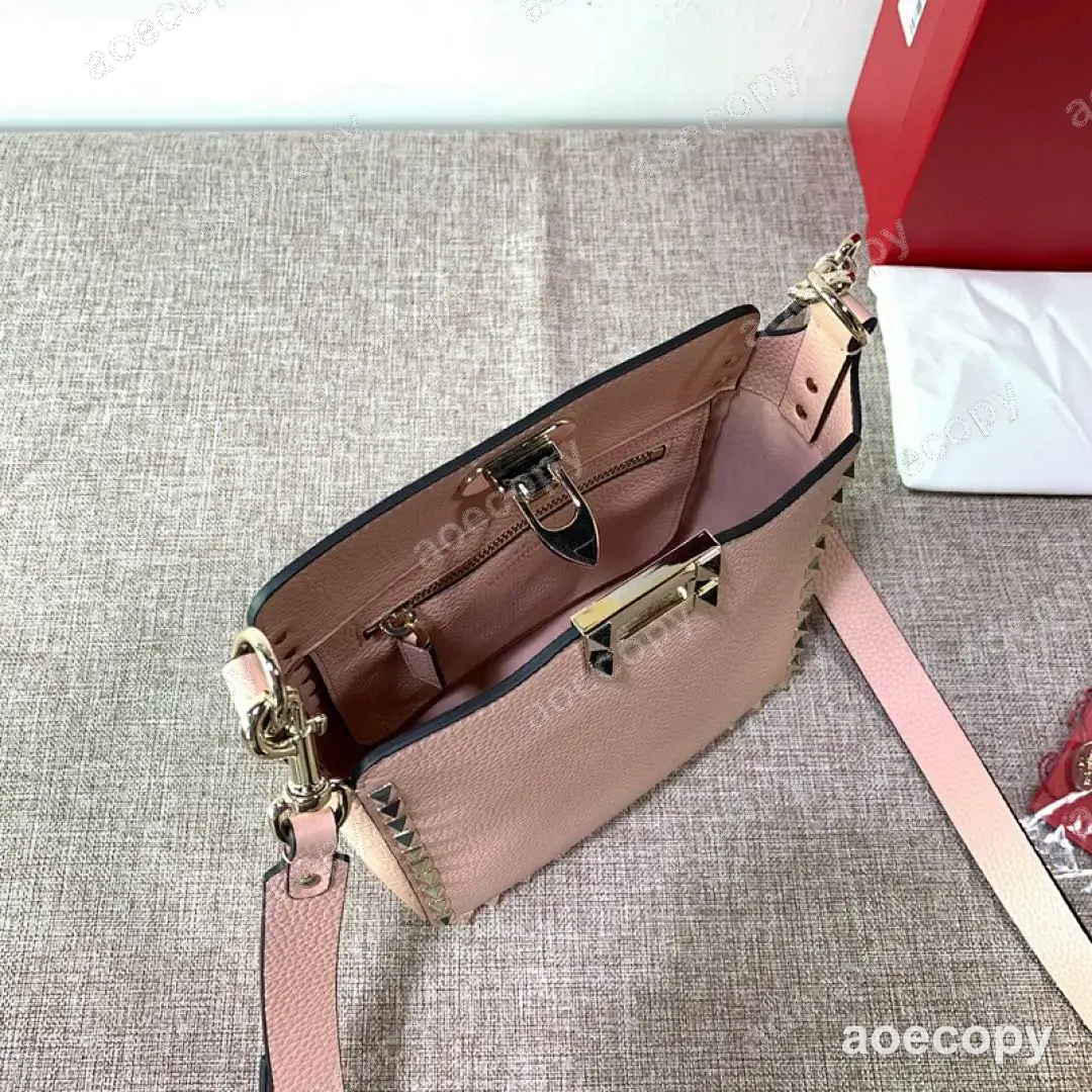 大人気★ ヴァレンティノ バッグ スーパーコピー 00242213 No.0273