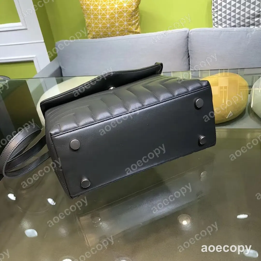 激安 サンローラン バッグ 偽物 529735 No.0654