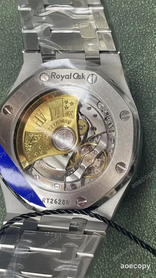 注目の新作 オーデマ・ピゲ ロイヤルオーク ブルー ウォッチ スーパーコピー RY2628W No.0027