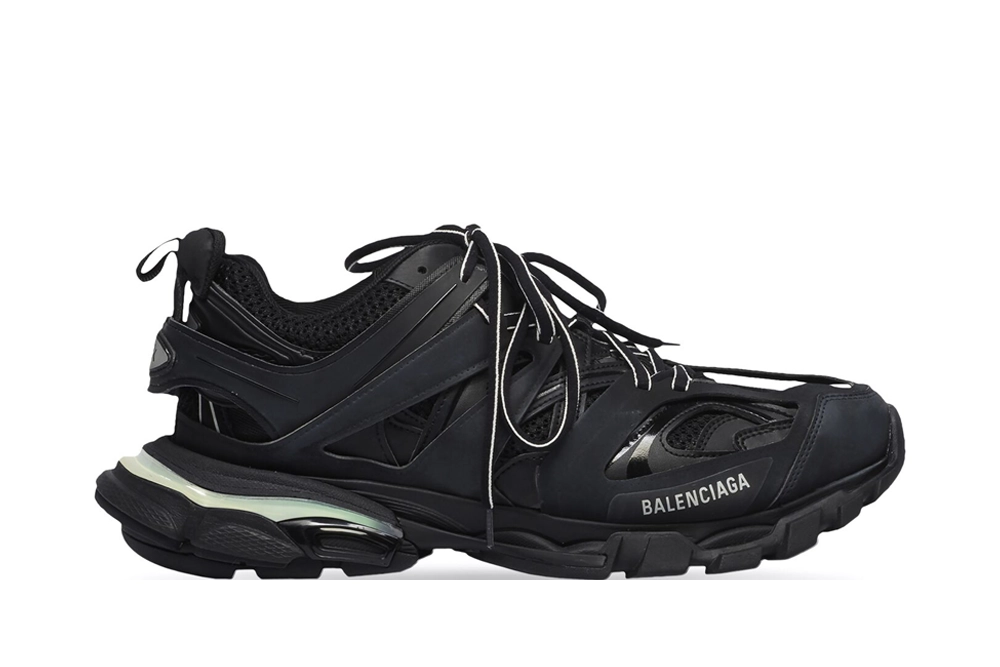MEN’S TRACK LED/NON-LED SNEAKER IN BLACK