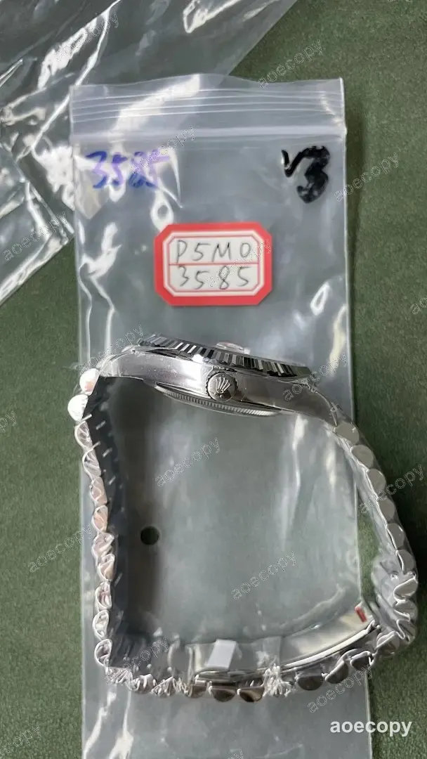 大人気★ ロレックス デイデイト ホワイト ウォッチ コピー P5M03585 No.0149