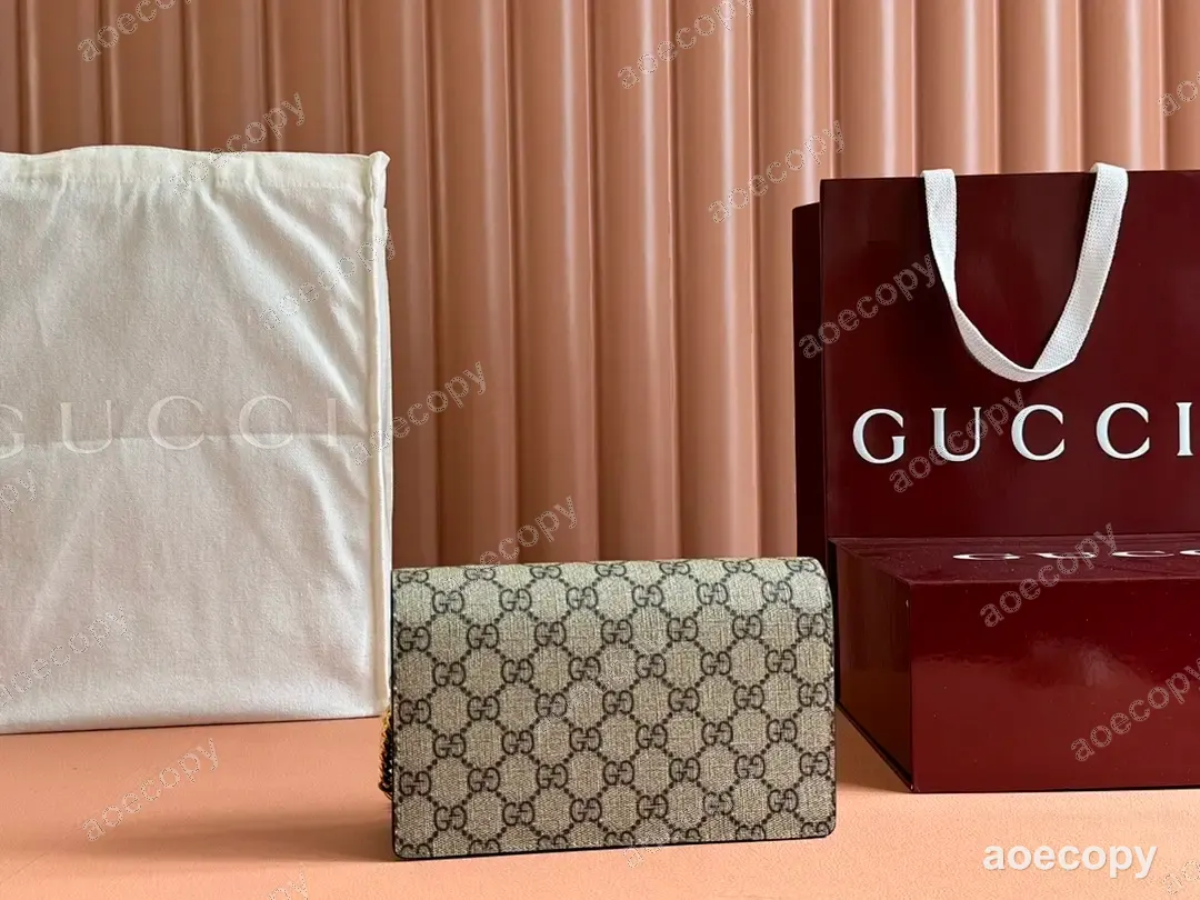 激安 グッチ ウォレット スーパーコピー 497985 No.0235