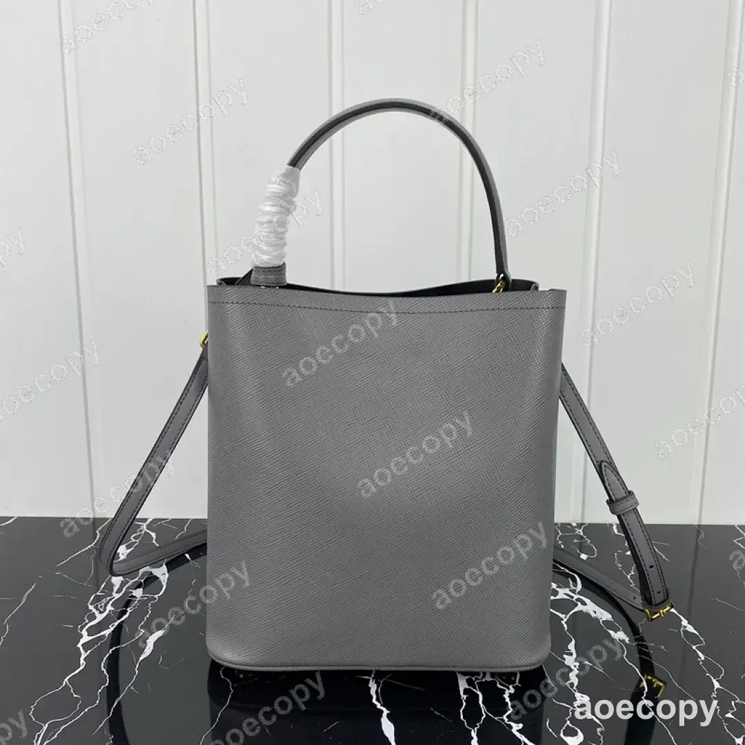 大人気★ プラダ バッグ 偽物 DD2802650 No.0017