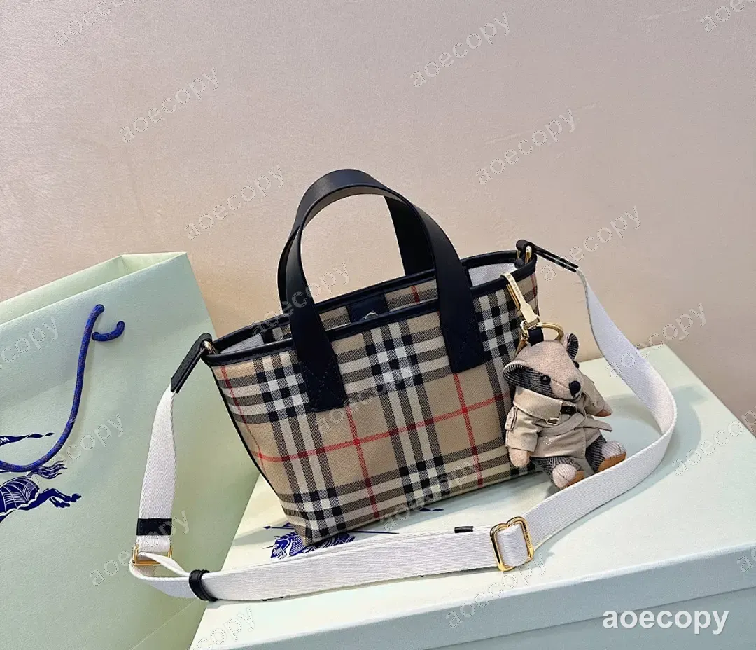 新作 バーバリー バッグ N級品 0012EA17 No.0206