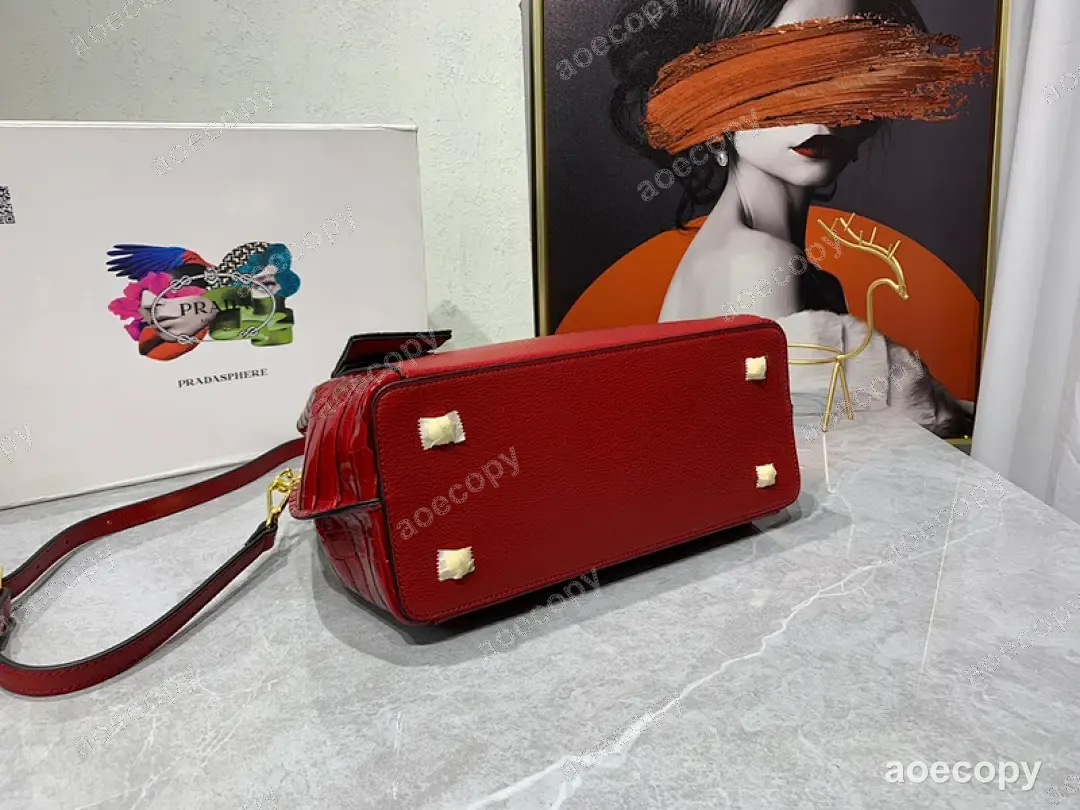 可愛い新作 プラダ バッグ コピー DD2802850 No.0135