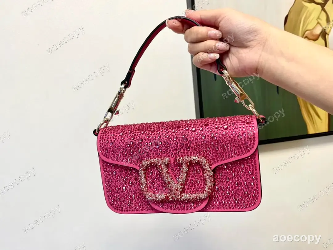 大人気★ ヴァレンティノ バッグ コピー 0136B55D No.0396