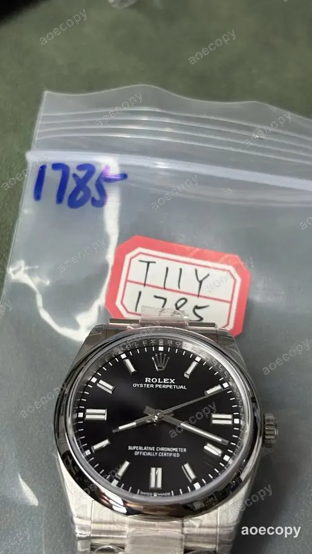 大人気★ ロレックス オイスターパーペチュアル ブラック ウォッチ 偽物 T11Y1785 No.0108