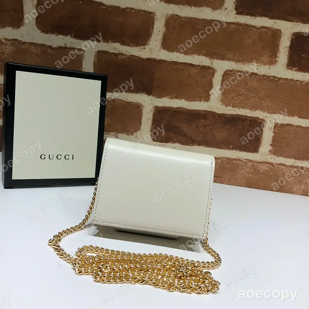 大人気★ グッチ ウォレット コピー 623180A No.0260