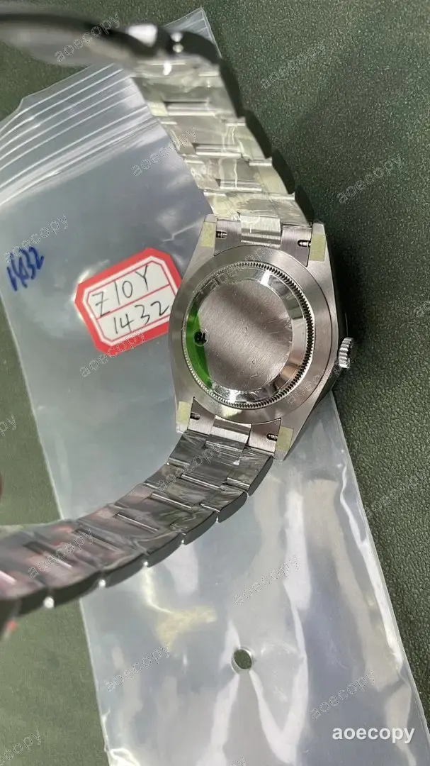 激安 ロレックス オイスターパーペチュアル ブルー ウォッチ 偽物 Z10Y1432 No.0209
