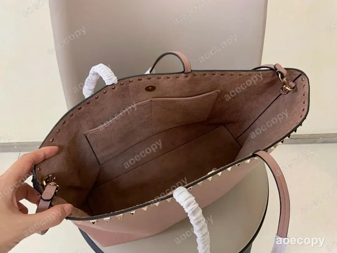 大人気★ ヴァレンティノ バッグ 偽物 000178B7 No.0387