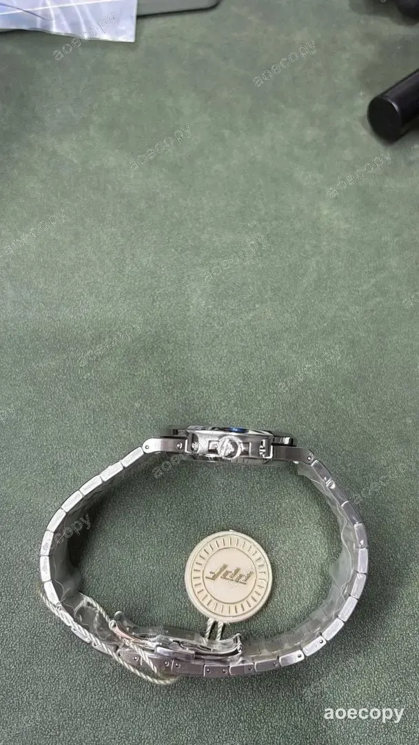 激安 パテック・フィリップ ノーチラス ウォッチ N級品 5712 No.0021