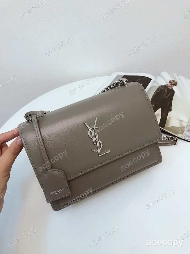 可愛い サンローラン バッグ 偽物 442906YQ No.0617