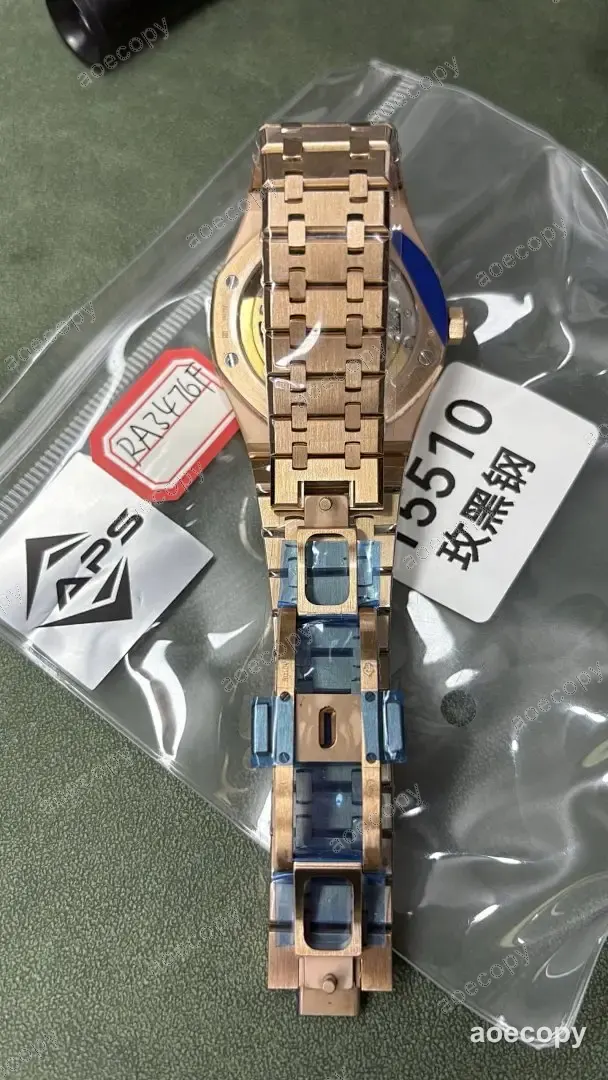 大人気★ オーデマ・ピゲ ロイヤルオーク ブラック ウォッチ 偽物 RA3476F No.0015
