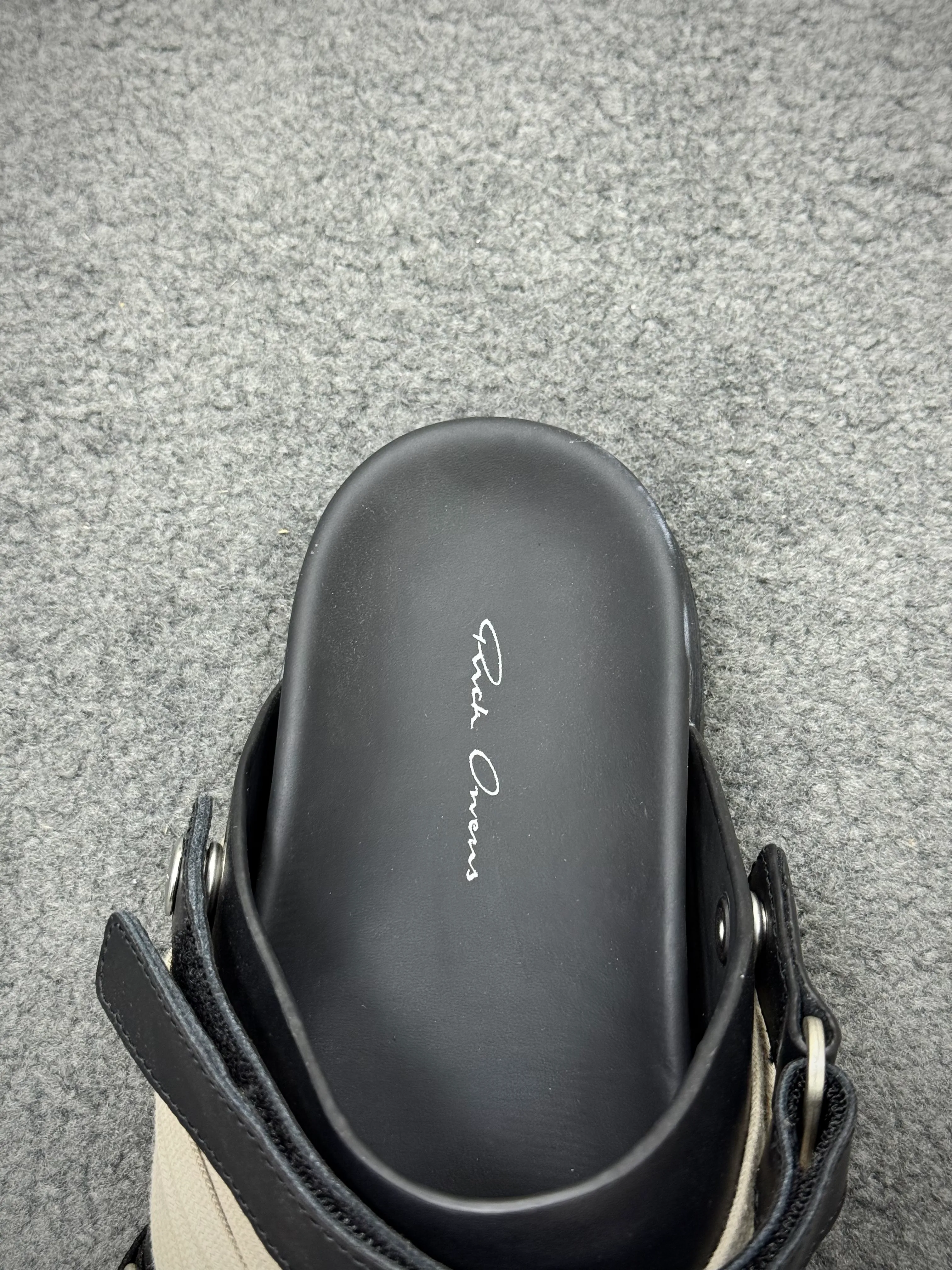 Footbed Details