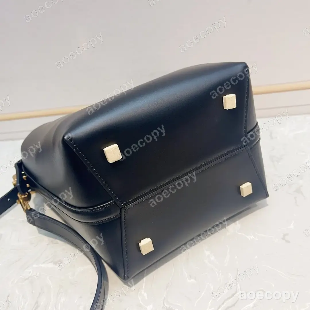 大人気★ サンローラン バッグ N級品 185870 No.0467