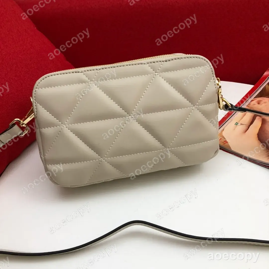 大人気★ プラダ バッグ N級品 DD2802550 No.0161