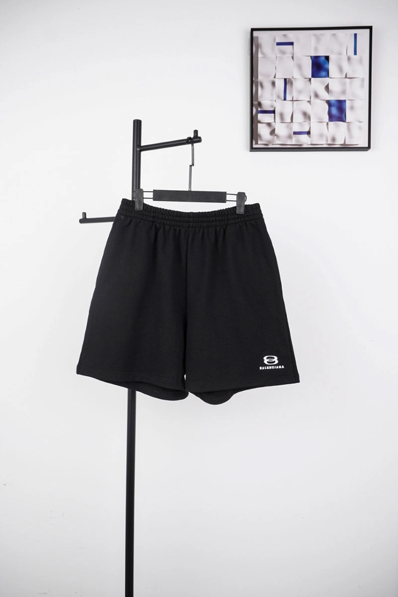Embroidered Ring Logo Shorts