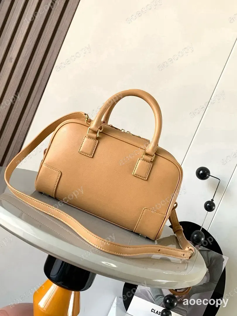 新作 ロエベ バッグ N級品 No.0153