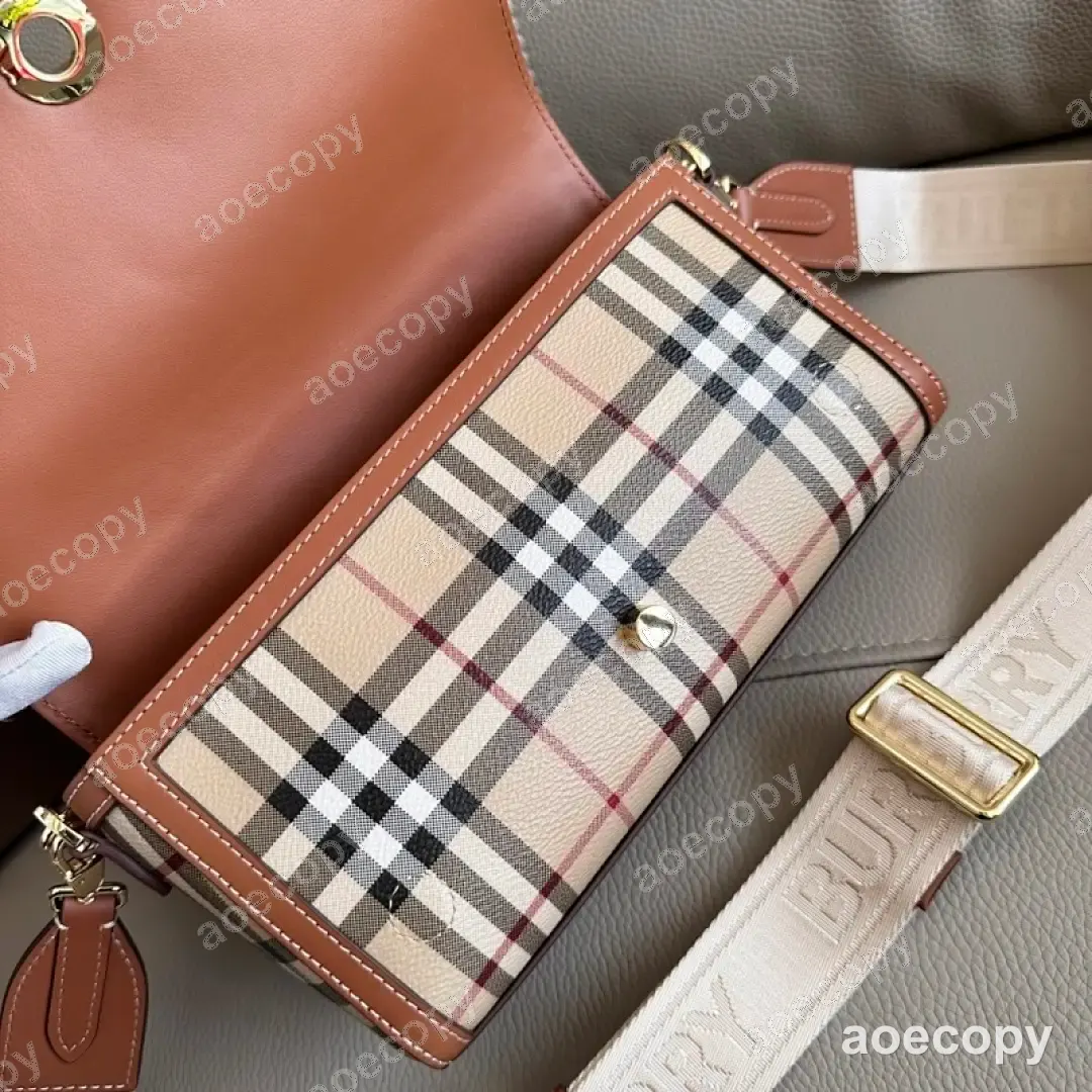 大人気★ バーバリー バッグ N級品 0029BACF No.0438