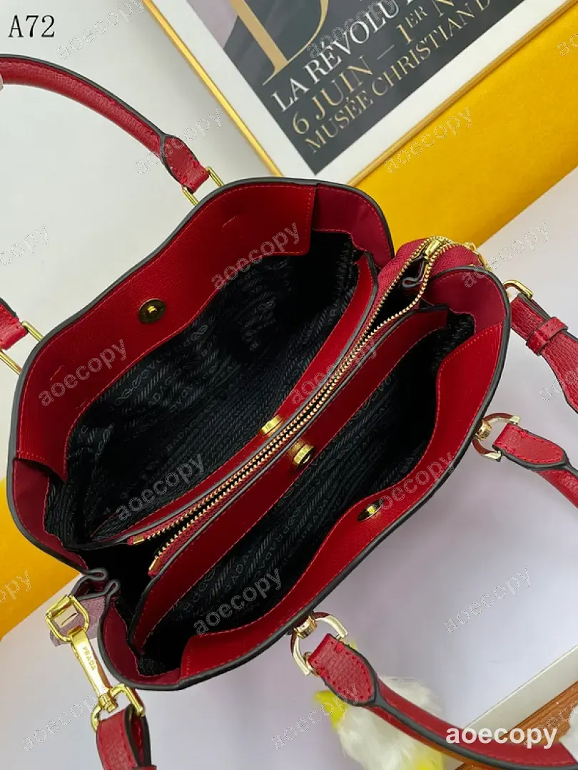 大人気★ プラダ バッグ スーパーコピー DDQ8803150 No.0365