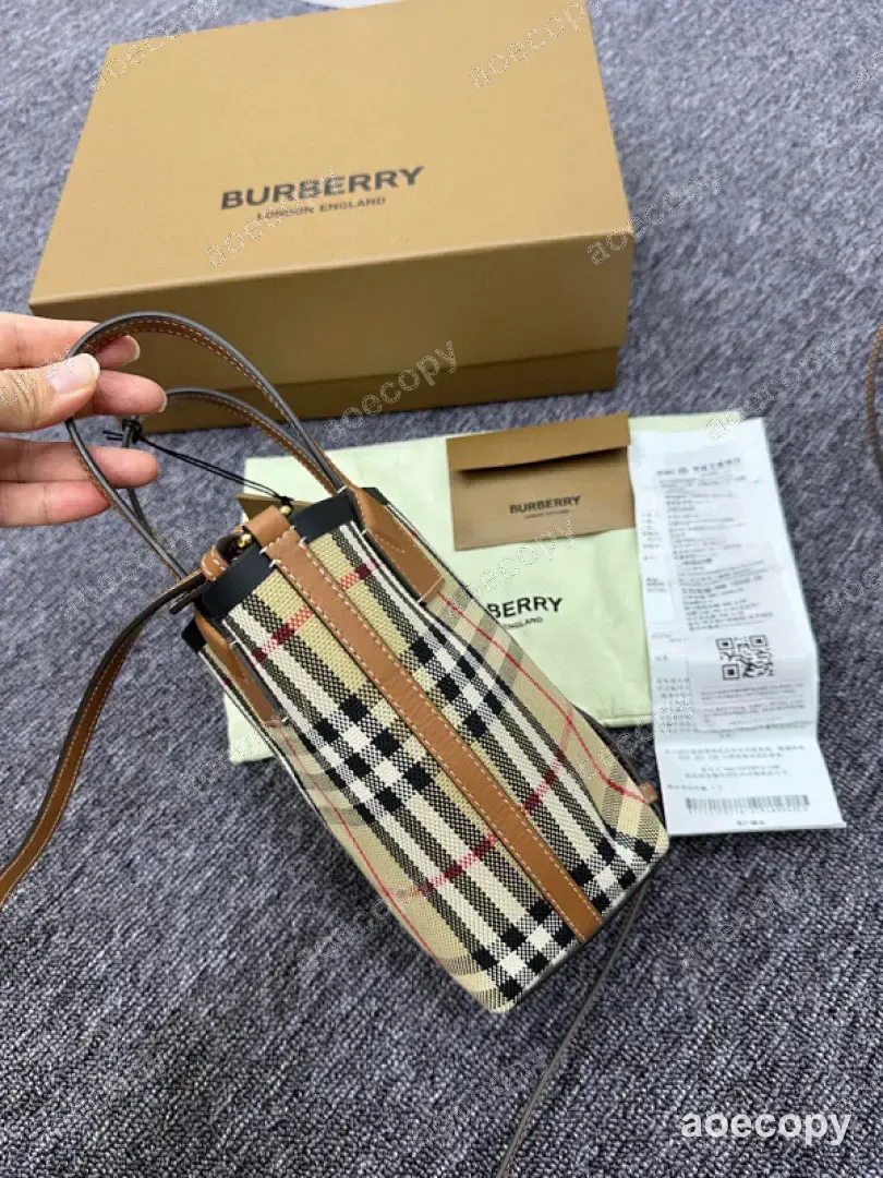 激安 バーバリー バッグ N級品 00046447 No.0403