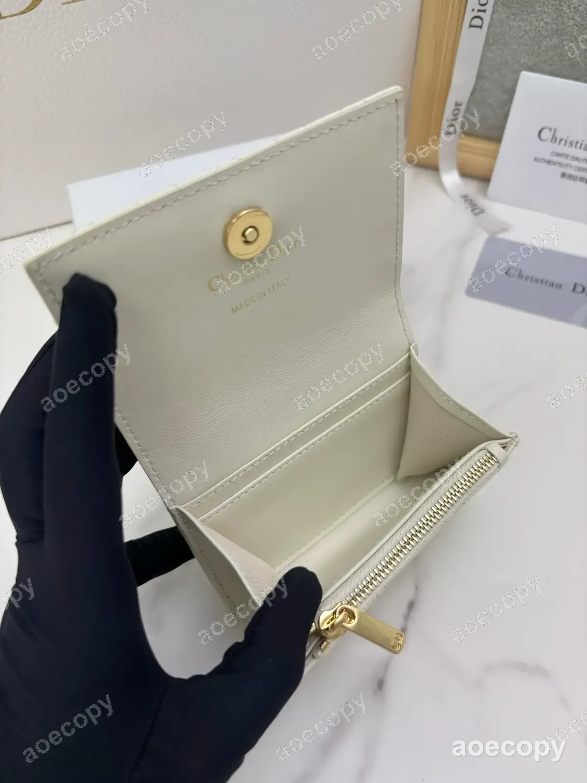 激安 ディオール レザー ホワイト ウォレット 偽物 No.0074