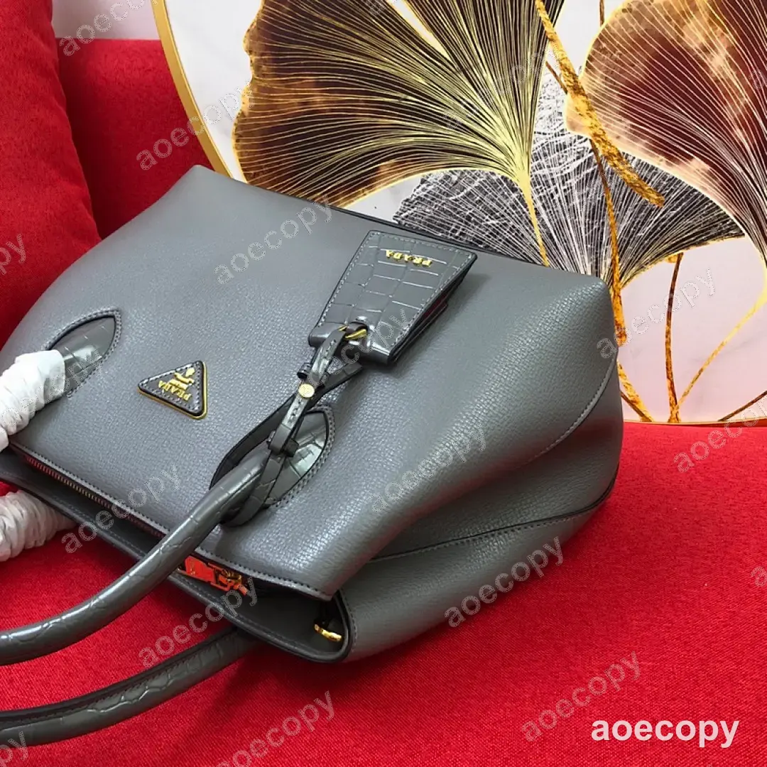 可愛い新作 プラダ バッグ コピー DD2802850 No.0168