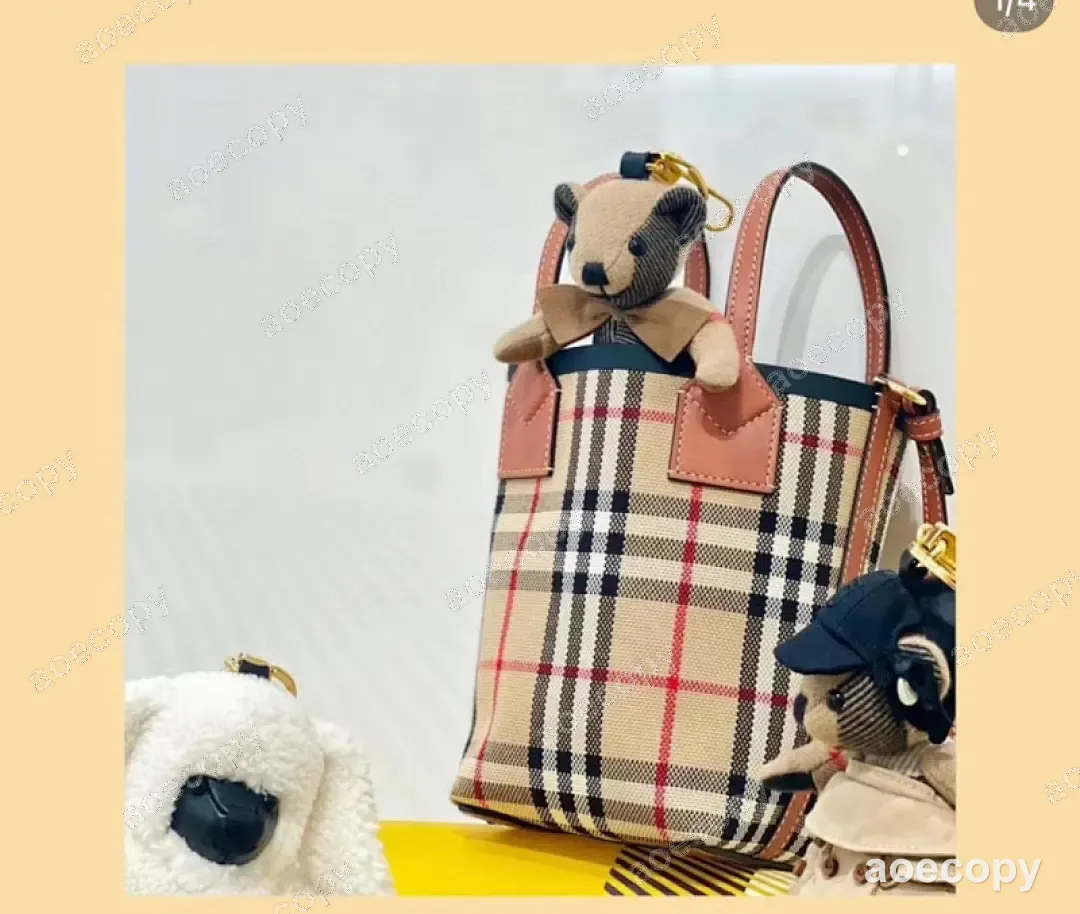 大人気★ バーバリー バッグ N級品 000025F1 No.0441
