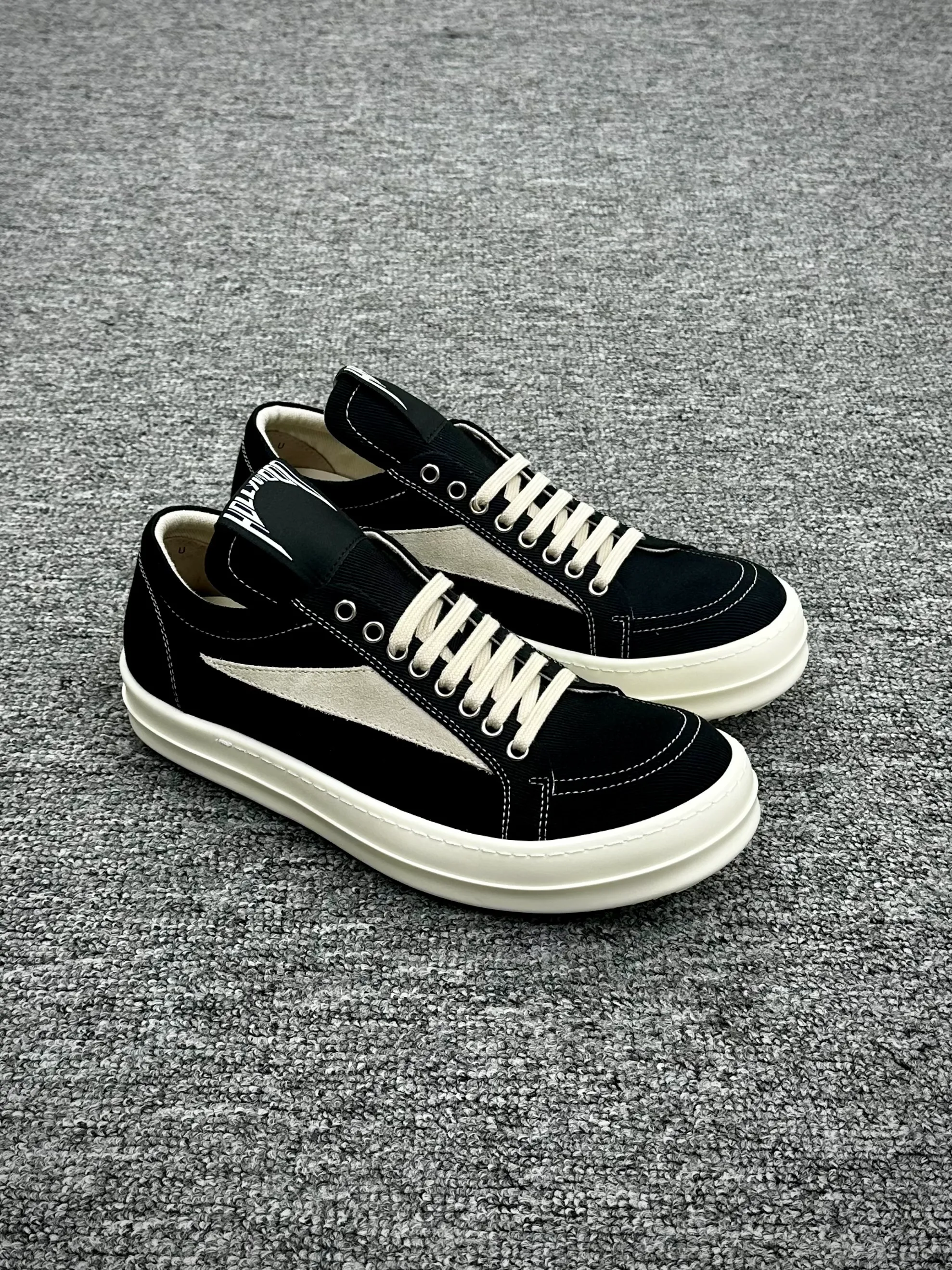 R 0wens DRKSHDW Hollywood “Black/Milk” Vintage Low Sneakers