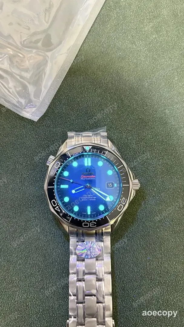 注目の新作 オメガ シーマスター ブルー ウォッチ スーパーコピー A2824 No.0113