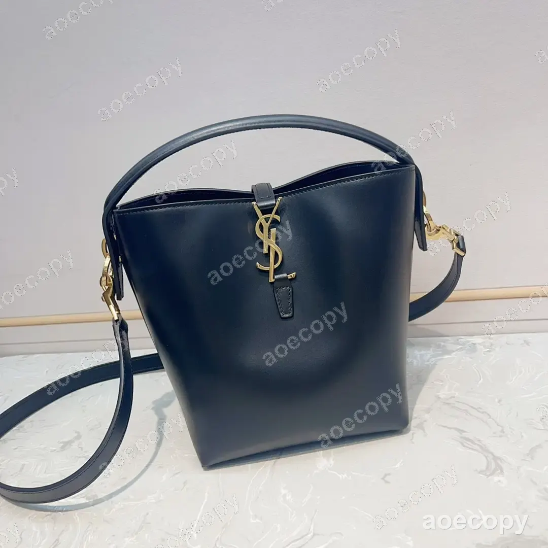 大人気★ サンローラン バッグ N級品 185870 No.0467
