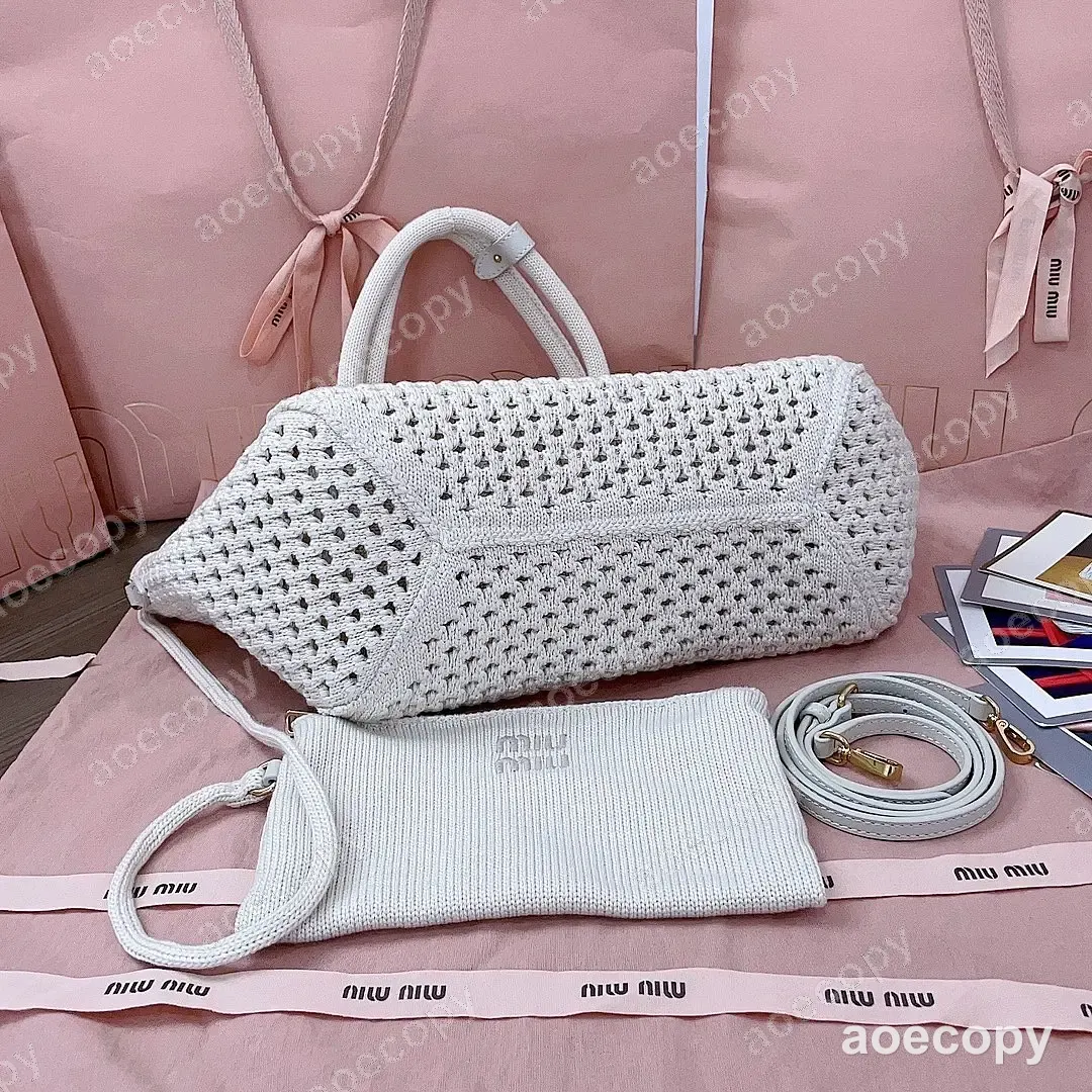 大人気★ ミュウミュウ バッグ N級品 No.0104