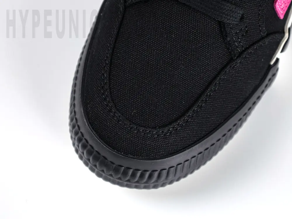 the toe box