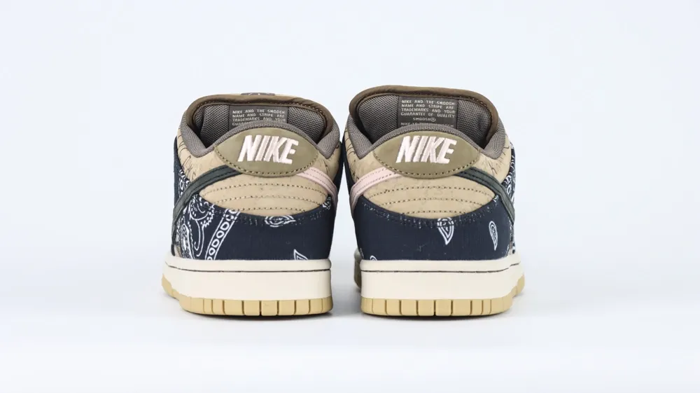 Replica Travis Scott Dunks Bandana Low