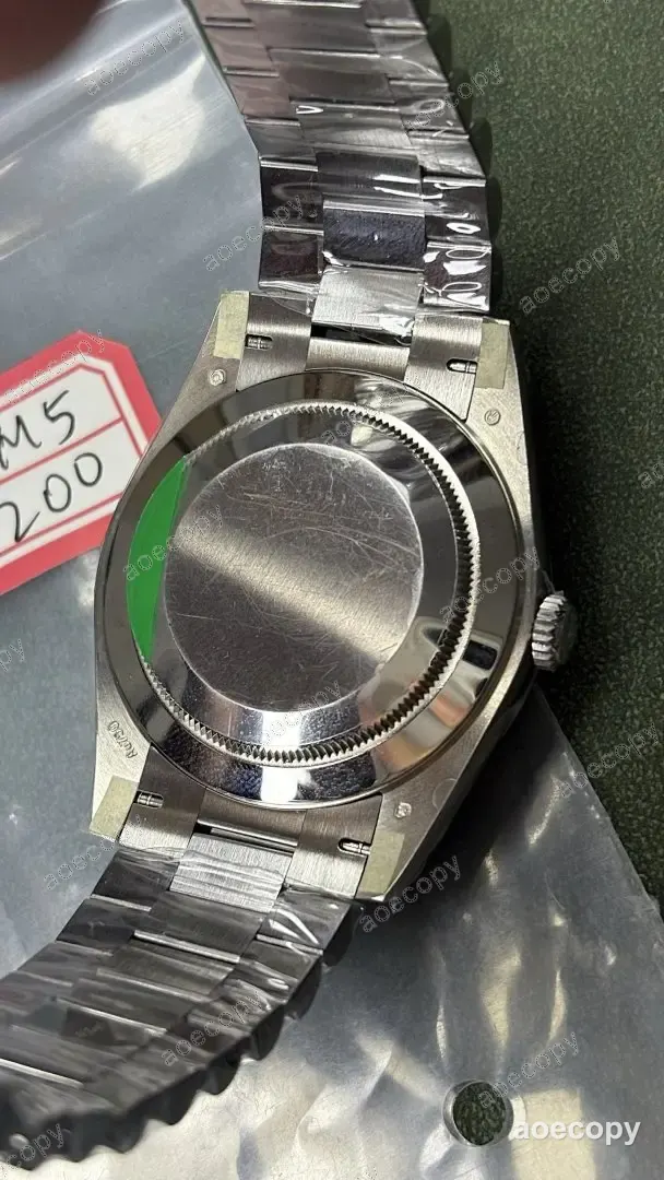 新作 ロレックス デイデイト ブラック ウォッチ N級品 89M58200 No.0177