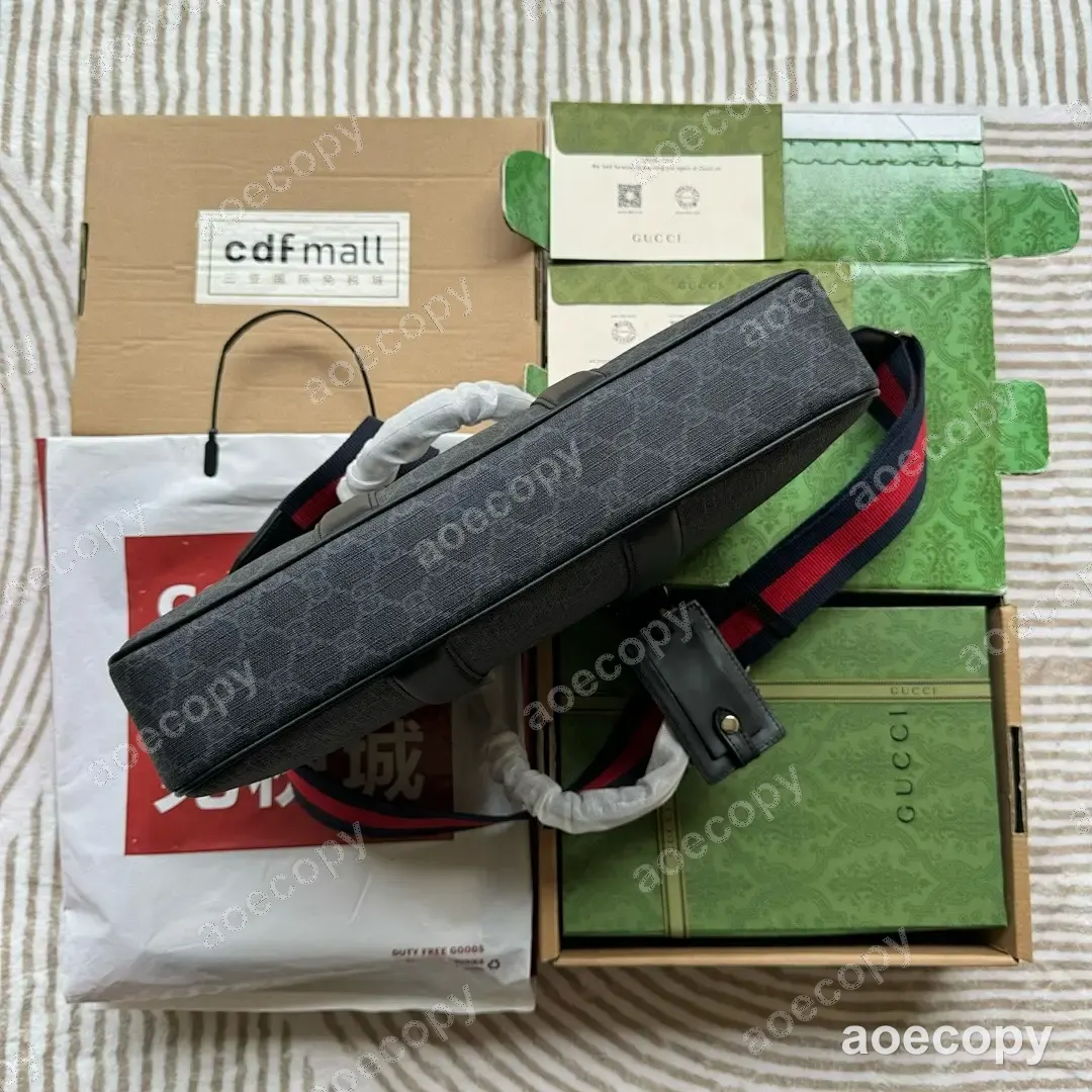 大人気★ グッチ ショルダーバッグ N級品 792077 No.0340