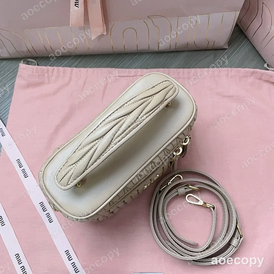 激安 ミュウミュウ バッグ N級品 No.0168