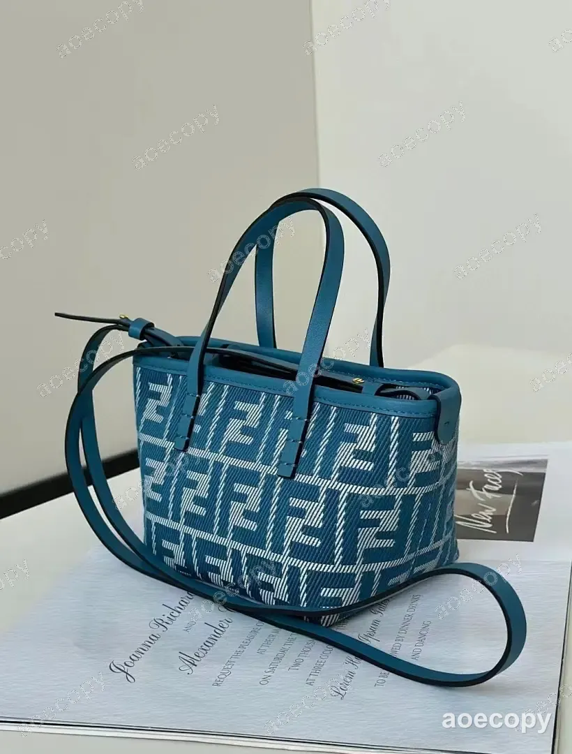 大人気★ フェンディ バッグ N級品 No.0062